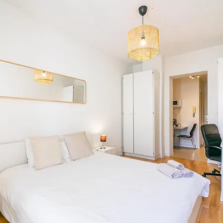 Hotel Simplon 10 - Gare Lausana