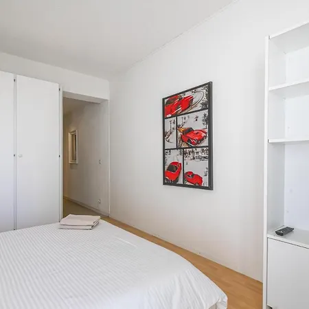 Simplon 10 - Gare Apartment *