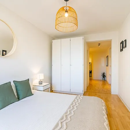 Hotel Simplon 10 - Gare Lausanne