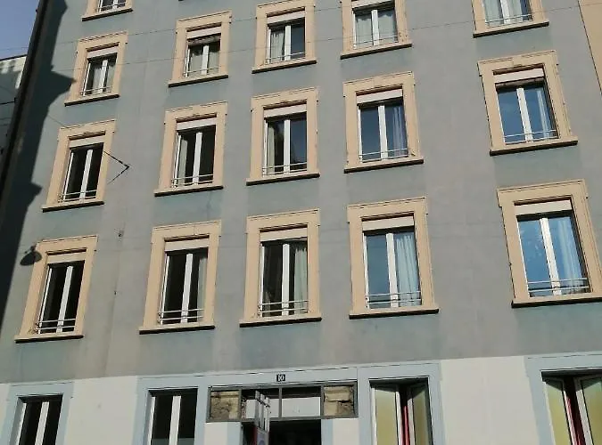 מלון Simplon 10 - Gare