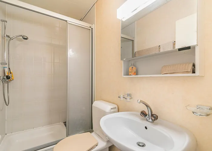 Отель Simplon 10 - Gare Лозанна