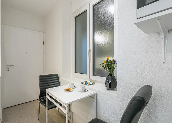 Hotel Simplon 10 - Gare